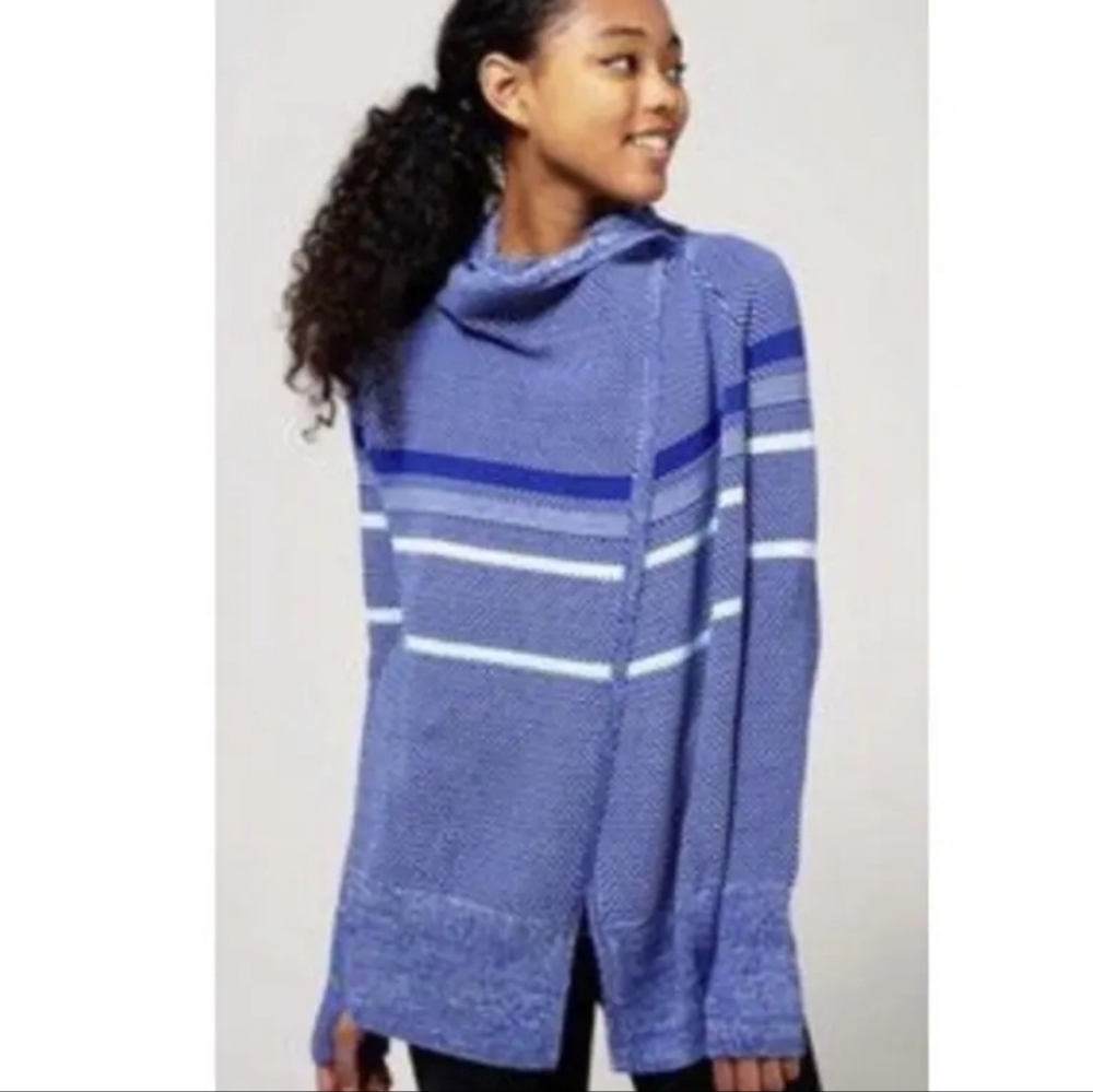 Ivivva Girls' Blue & White Striped Knit Sweater